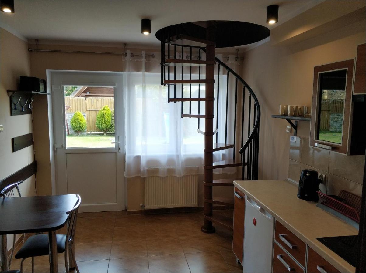 Apartamenty Gosciniec Re-Max Mrzeżyno Buitenkant foto