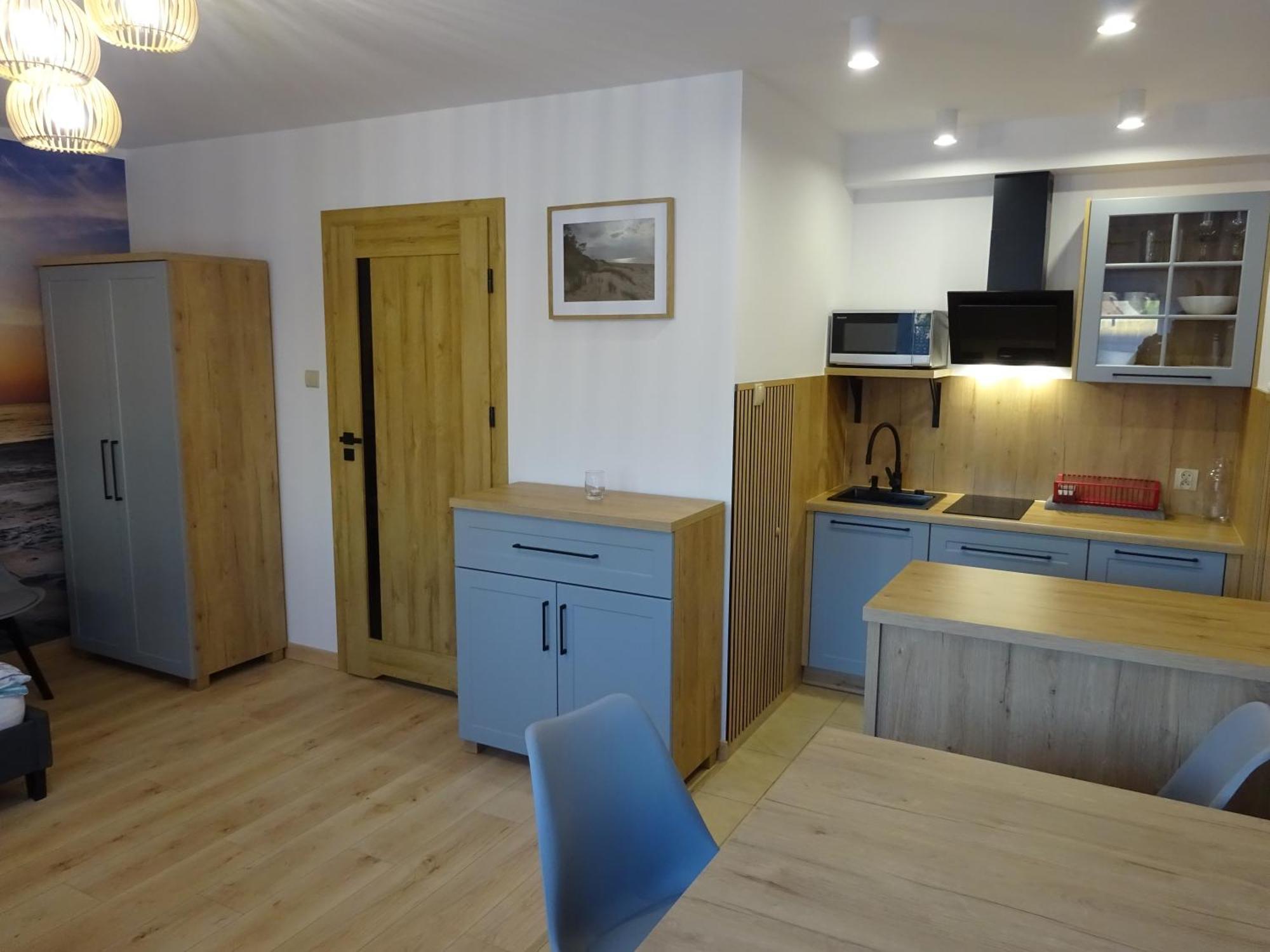 Apartamenty Gosciniec Re-Max Mrzeżyno Buitenkant foto