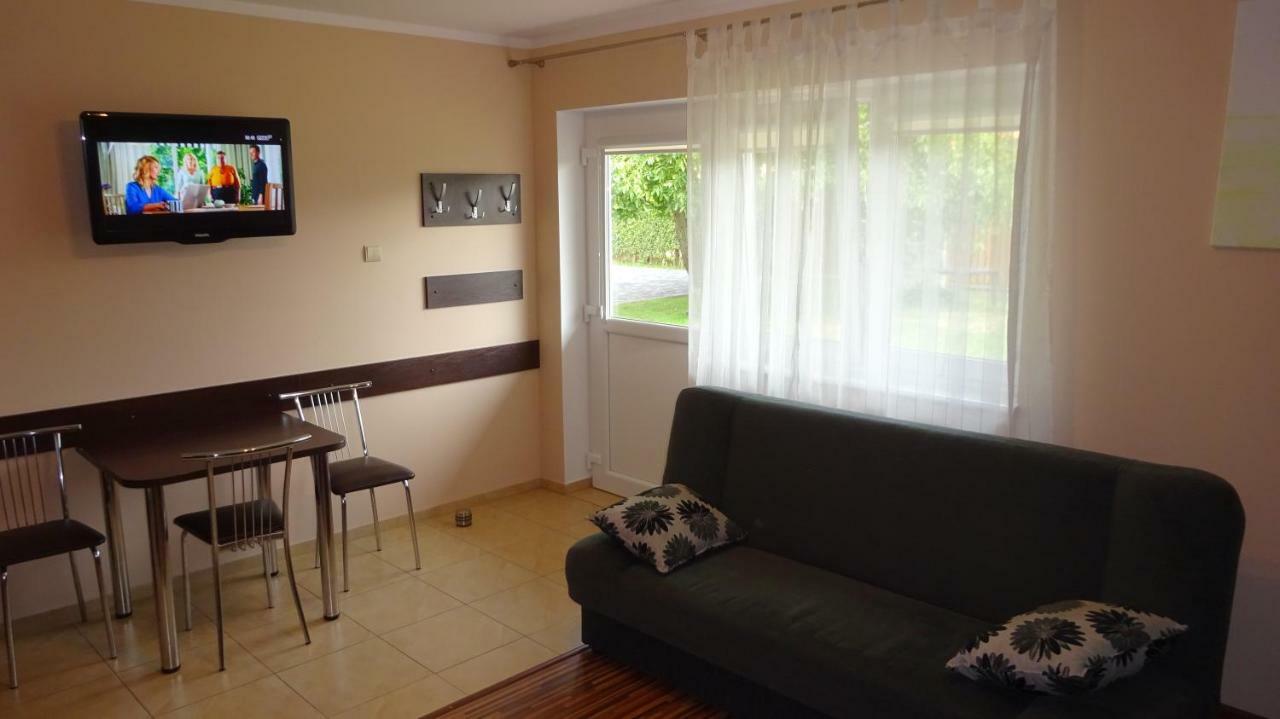 Apartamenty Gosciniec Re-Max Mrzeżyno Buitenkant foto