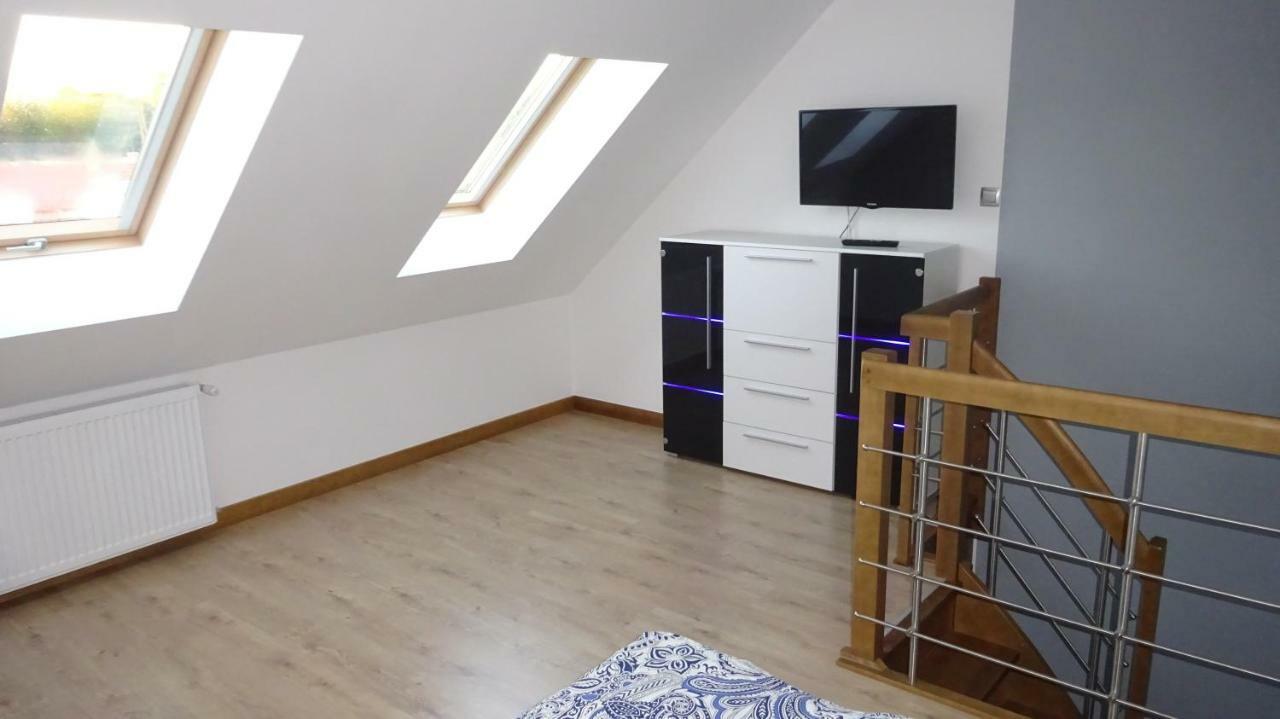 Apartamenty Gosciniec Re-Max Mrzeżyno Buitenkant foto