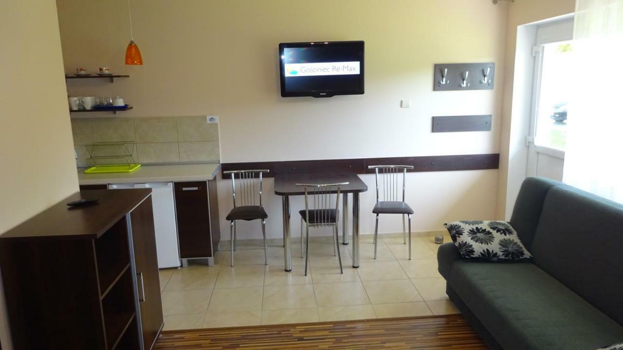 Apartamenty Gosciniec Re-Max Mrzeżyno Buitenkant foto